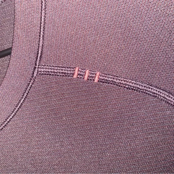 lululemon athletica “Metal Vent Tech Short Sleeve - Picture 3 of 7